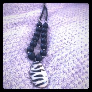Animal print necklace with black beads
